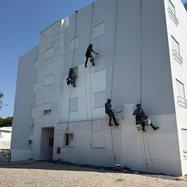 Rolloninsulation11 Rolloninsulation11